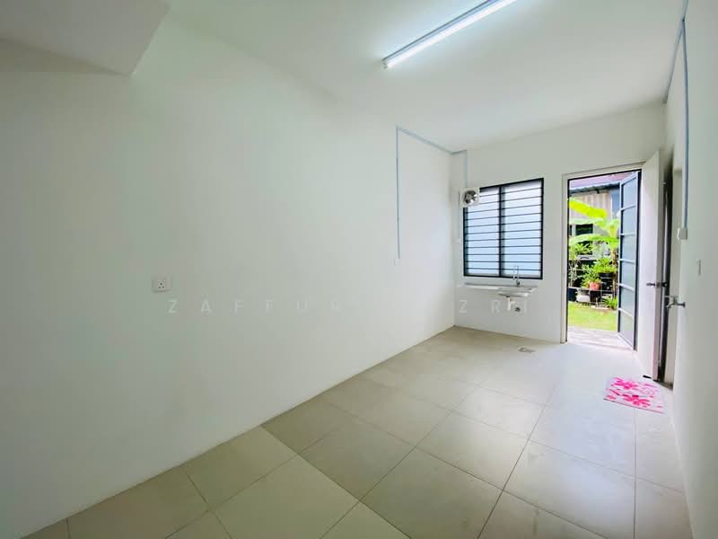 2-storey Terraced House for Sale in Dengkil (Selangor) - Zaffur Nazri - PropertyGuru.com.my