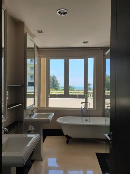 Condominium for Sale at Quayside Seafront Resort Condominiums - Jae Lee - Bathroom - PropertyGuru.com.my