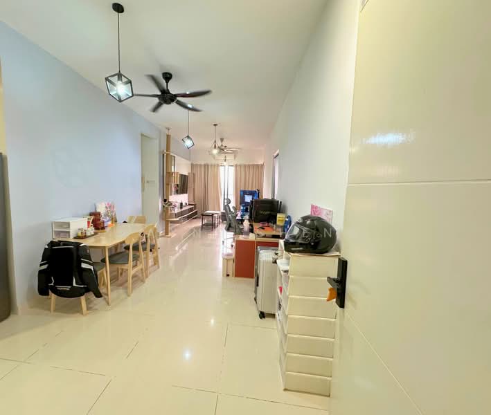 Service Residence for Sale at Damai Hillpark - WAYNE SHENG - Dining Area - PropertyGuru.com.my