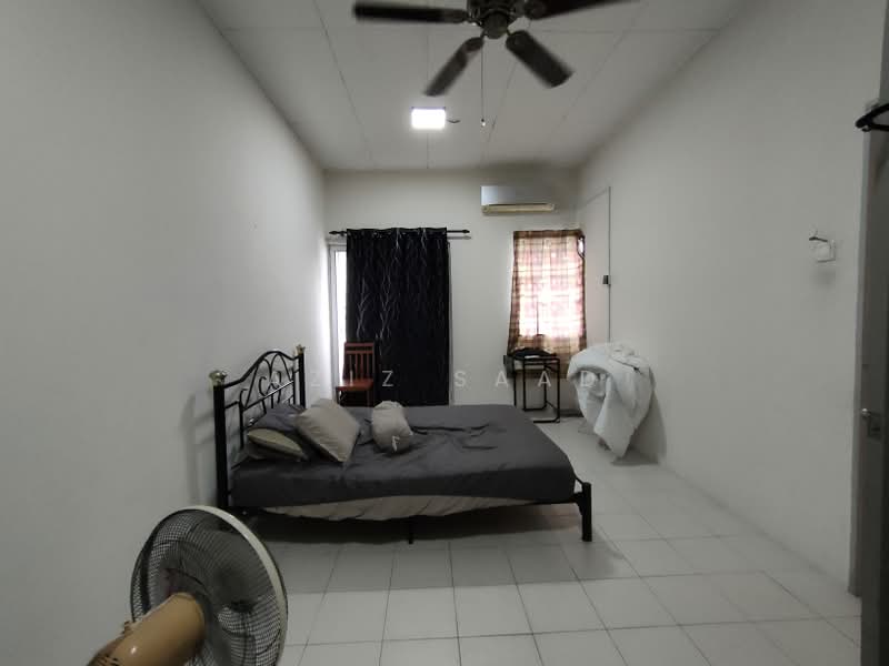 Terraced House for Sale in Sungai Buloh (Selangor) - Aziz Saad - PropertyGuru.com.my