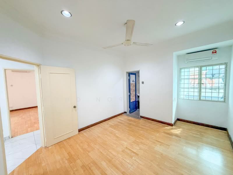 Rumah Berkembar untuk Dijual di Alam Damai (Cheras) - Mohd Nor Fahmi - PropertyGuru.com.my