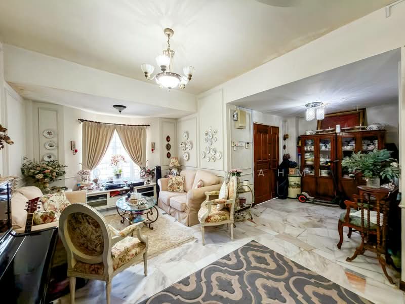 2-storey Terraced House for Sale in Taman Subang Mewah (Subang Jaya) - Mohd Nor Fahmi - Living Room - PropertyGuru.com.my