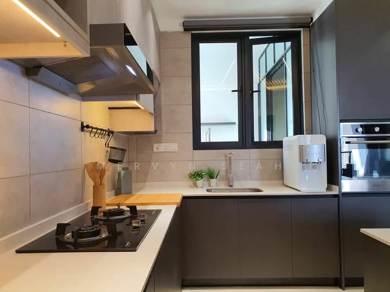 Kondominium untuk Dijual di Golden Triangle 2 - Mervyn Seah - Kitchen - PropertyGuru.com.my