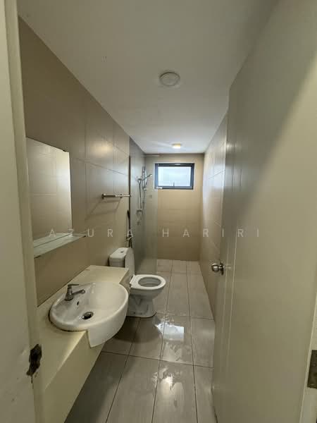 Kondominium untuk Disewa di Riverville Residences - Azura Hariri - Bathroom - PropertyGuru.com.my
