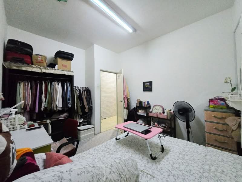 Apartment for Sale at Mesra Villa - Zul Syafiq - Bedroom - PropertyGuru.com.my