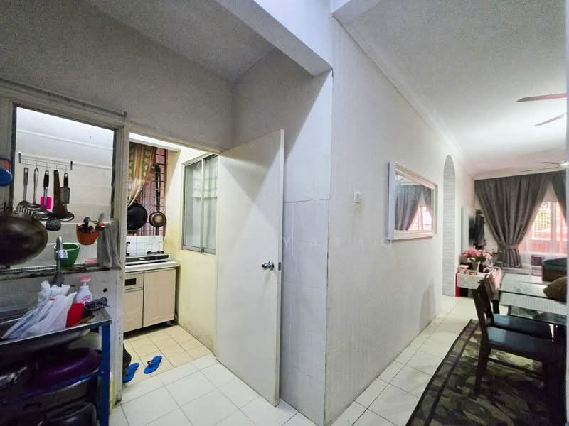 Apartment for Sale at Mesra Villa - Zul Syafiq - Kitchen - PropertyGuru.com.my