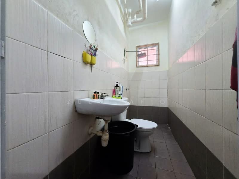Apartment for Sale at Mesra Villa - Zul Syafiq - Bathroom - PropertyGuru.com.my