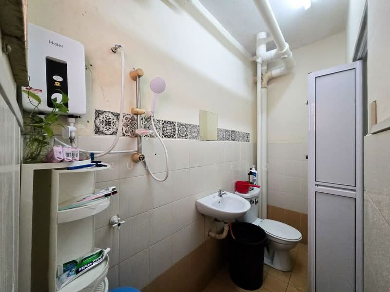 Apartment for Sale at Mesra Villa - Zul Syafiq - Bathroom - PropertyGuru.com.my