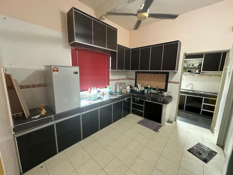 2-storey Terraced House for Sale in Taman Tasek (Ipoh) - Qazin Khoo - Kitchen - PropertyGuru.com.my