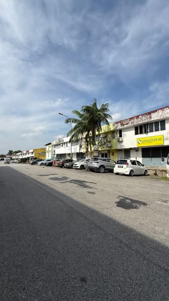 Terrace Factory for Rent in Taman Perindustrian Taming Jaya (Balakong) - Ray Chong - Exterior - PropertyGuru.com.my