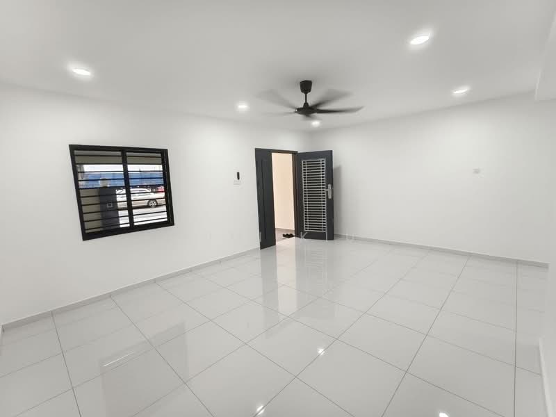 2-storey Terraced House for Sale in Taman Bukit Kempas (Tampoi) - Kimi Kiu - PropertyGuru.com.my
