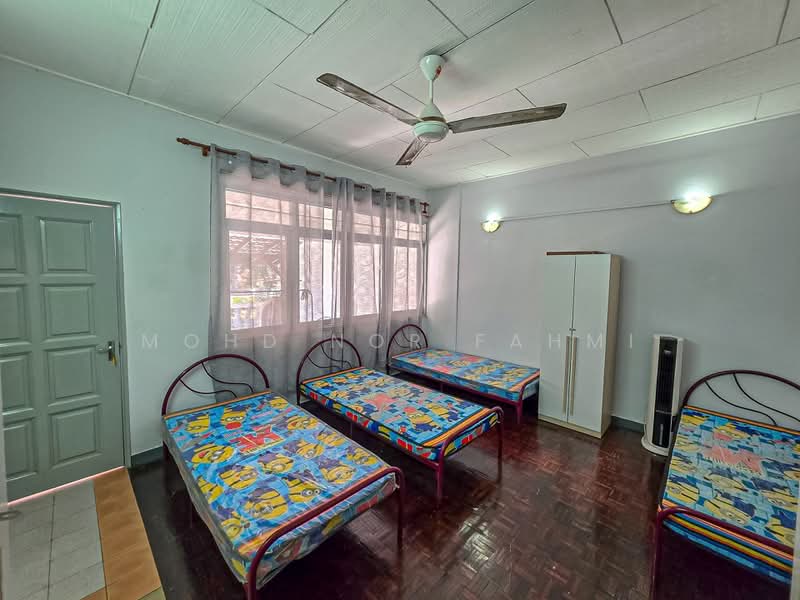 Rumah Teres 2-Tingkat untuk Dijual di Seksyen 4 (Shah Alam) - Mohd Nor Fahmi - PropertyGuru.com.my