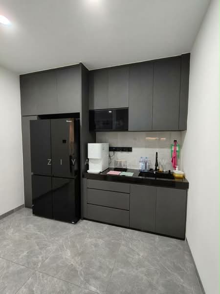 Rumah Teres 2 Tingkat untuk Dijual di Taman Setia Indah (Tebrau) - Ziyan Liew - Kitchen - PropertyGuru.com.my