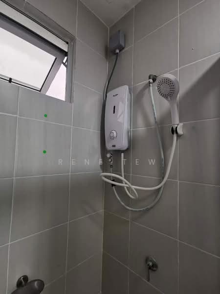 Service Residence for Rent at Meridin Bayvue Serviced Apartment - Rene Tew - PropertyGuru.com.my