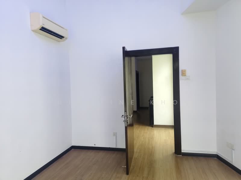 2-storey Terraced House for Sale in Laman Glenmarie (Shah Alam) - Christine Khor - PropertyGuru.com.my