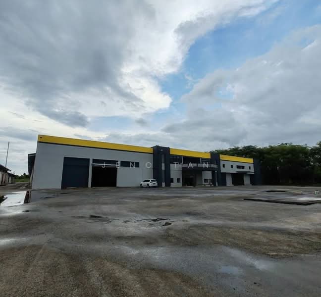 Warehouse for Rent in Kuching (Sarawak) - Jeno Tan - Exterior - PropertyGuru.com.my