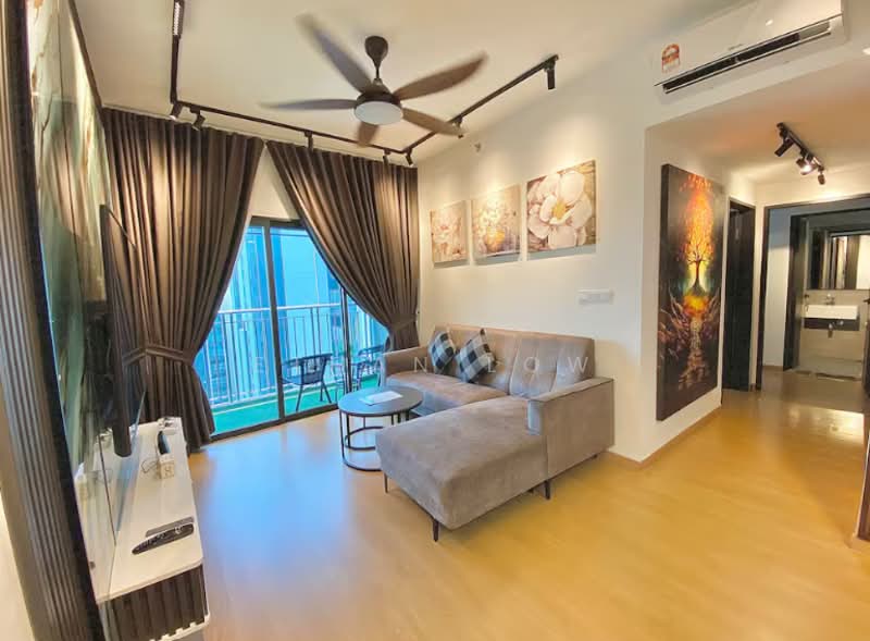 Kediaman Servis untuk Dijual di Gems Residences - Ethan Low - Living Room - PropertyGuru.com.my