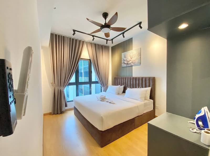 Kediaman Servis untuk Dijual di Gems Residences - Ethan Low - Bedroom - PropertyGuru.com.my