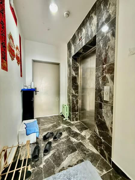 Apartment for Sale at D'Summit Residences - Jayden Ng - Corridor - PropertyGuru.com.my
