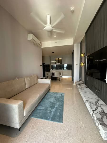 Kediaman Servis untuk Dijual di Marriott Residence @ Gurney - Vivien Cheah - Living Room - PropertyGuru.com.my