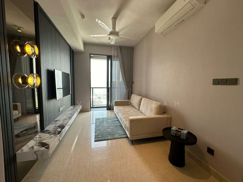 Kediaman Servis untuk Dijual di Marriott Residence @ Gurney - Vivien Cheah - Living Room - PropertyGuru.com.my