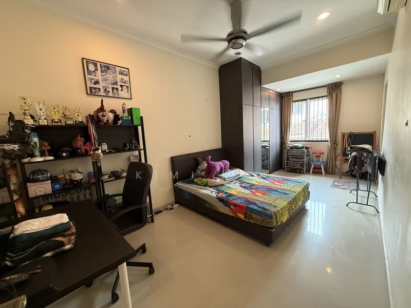 2-storey Terraced House for Sale in Taman Tasek (Johor Bahru) - Kimi Kiu - PropertyGuru.com.my