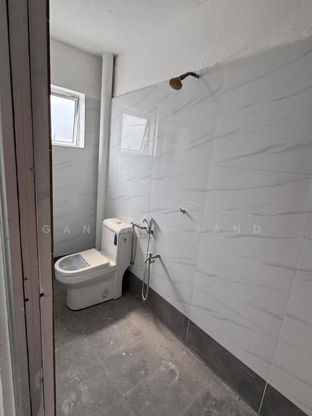 Shop for Sale in Banting (Selangor) - GAN WEY SAND - Bathroom - PropertyGuru.com.my