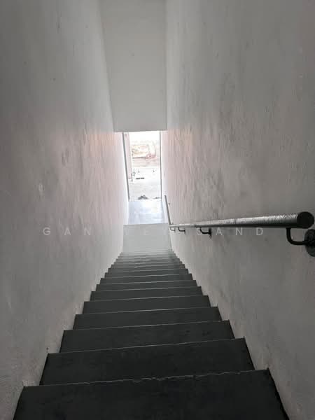 Shop for Sale in Banting (Selangor) - GAN WEY SAND - Interior - PropertyGuru.com.my