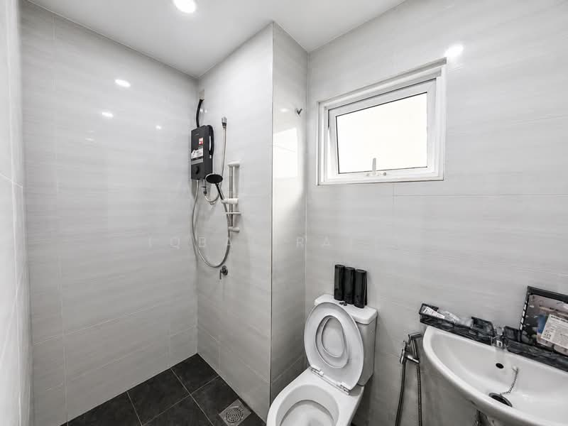 Condominium for Sale at Lavender Residences - Iqbal Rafei - Bathroom - PropertyGuru.com.my