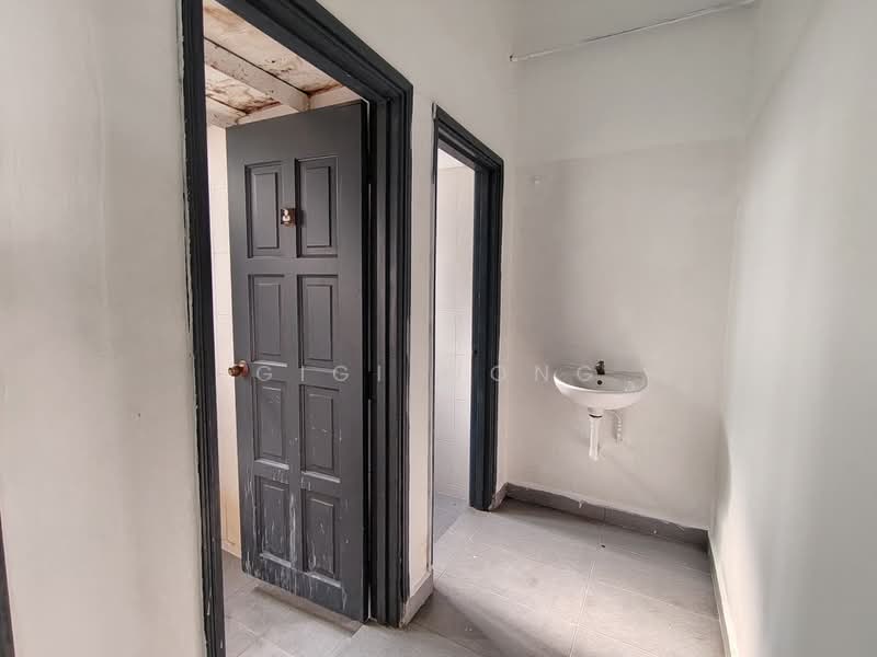 Kedai untuk Disewa di Taman Melaka Baru (Batu Berendam) - Gigi Wong - PropertyGuru.com.my
