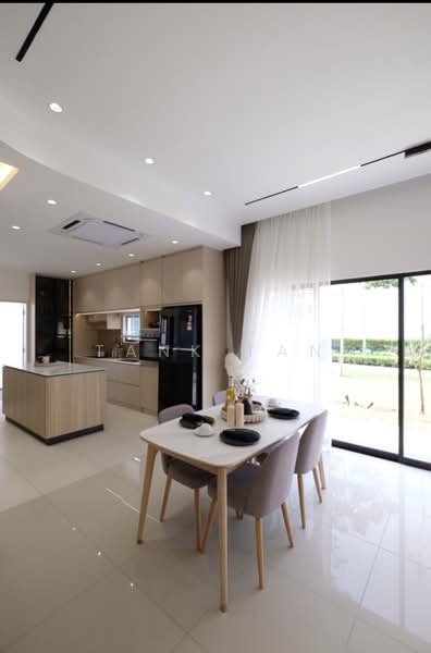 Rumah Kluster untuk Dijual di Banting (Selangor) - Tank Tan - Kitchen - PropertyGuru.com.my