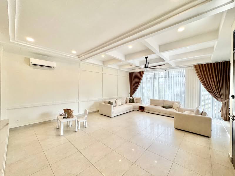 3-storey Terraced House for Sale in Cyberjaya (Selangor) - Norafian SMH - Living Room - PropertyGuru.com.my