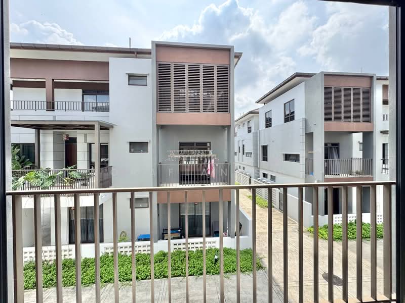 3-storey Terraced House for Sale in Cyberjaya (Selangor) - Norafian SMH - PropertyGuru.com.my