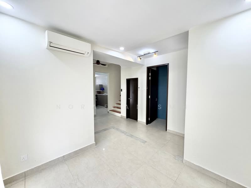 3-storey Terraced House for Sale in Cyberjaya (Selangor) - Norafian SMH - PropertyGuru.com.my