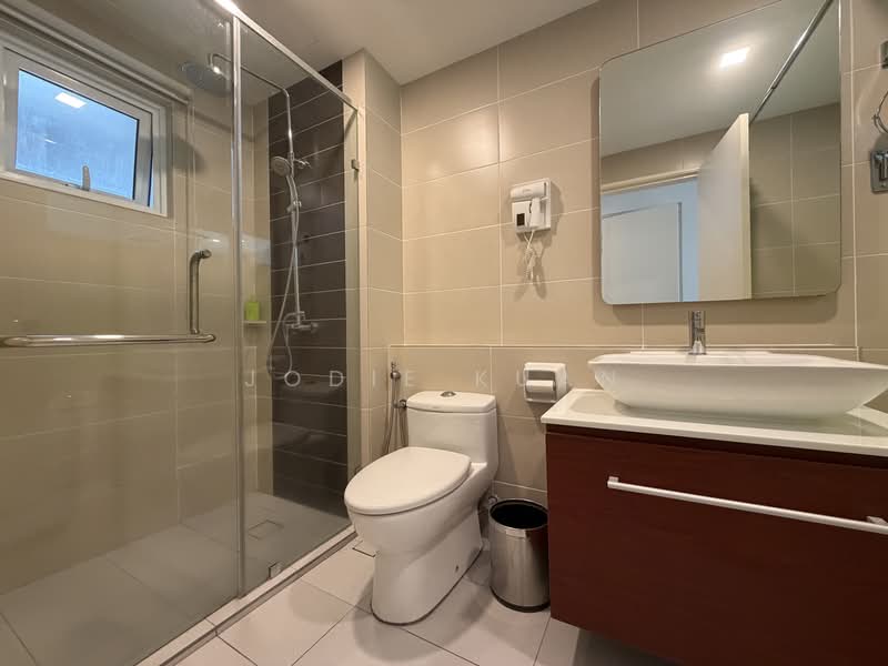 Condominium for Rent at The Haven - Jodie Kuan - Master Bathroom - PropertyGuru.com.my