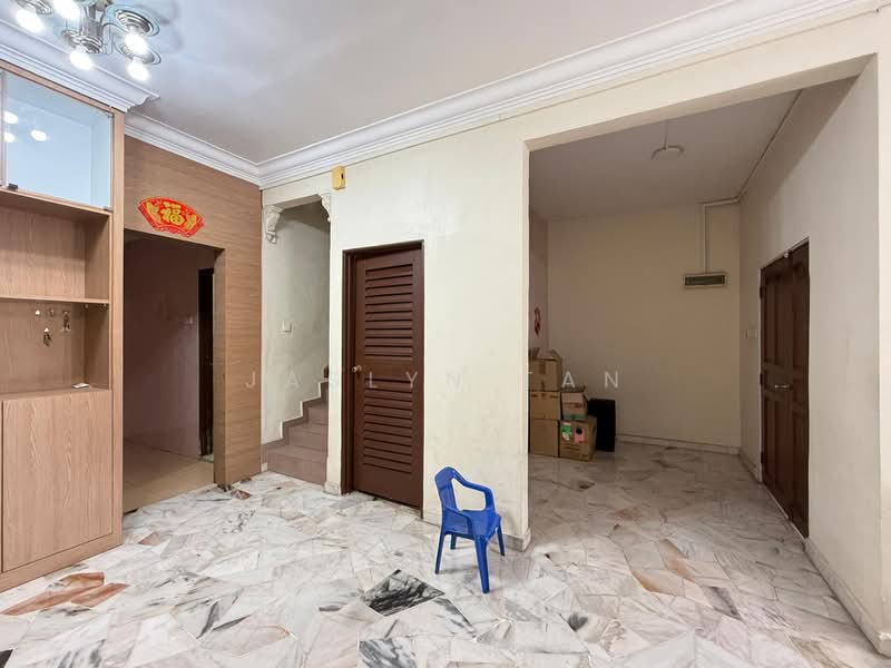 Rumah Teres 2-Tingkat untuk Dijual di Taman Desa Harmoni (Masai) - Jaslyn Tan - Living Room - PropertyGuru.com.my