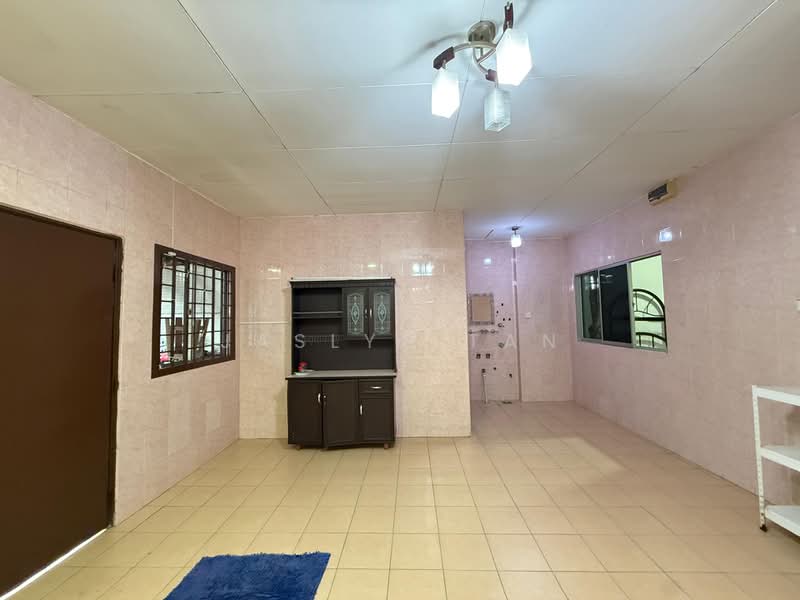 Rumah Teres 2-Tingkat untuk Dijual di Taman Desa Harmoni (Masai) - Jaslyn Tan - Living Room - PropertyGuru.com.my