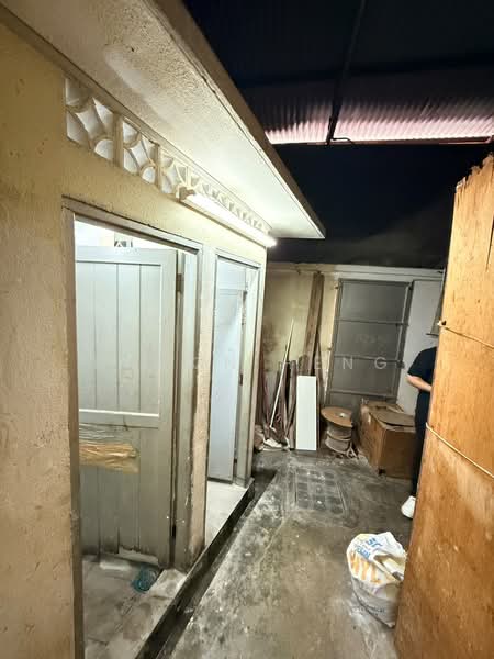 Shop / Office untuk Disewa di Taman Overseas Union (Taman Oug) (Jalan Klang Lama (Old Klang Road)) - Damon Heng - Interior - PropertyGuru.com.my