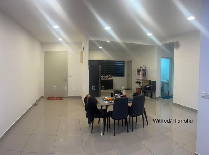 Kondominium untuk Disewa di Akoya Residence - Tharrsha. T - Dining Room - PropertyGuru.com.my
