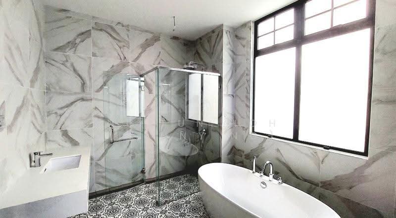 Semi-Detached House for Sale in Setia Eco Park (Setia Alam) - Ng Tun Hoh (Kenny Ng) - Bathroom - PropertyGuru.com.my