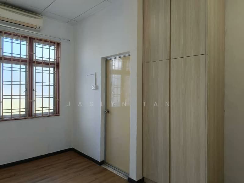 2-storey Terraced House for Sale in Taman Puteri Wangsa (Ulu Tiram) - Jaslyn Tan - Interior - PropertyGuru.com.my