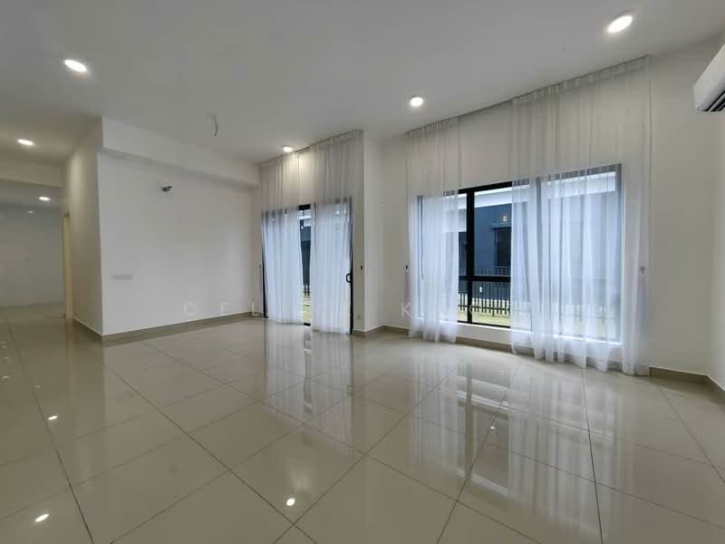 Rumah Berkembar untuk Dijual di Eco Ardence (Setia Alam) - Celine Khoo - Living Room - PropertyGuru.com.my