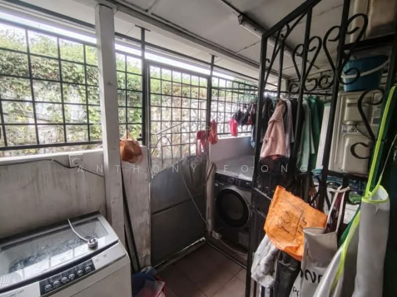 Rumah Teres 1.5 Tingkat untuk Dijual di Taman Bukit Maluri (Kepong) - Anthony Foong - Balcony - PropertyGuru.com.my