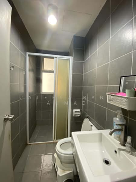 Servis Apartment untuk Dijual di V-Residensi 2 - Jaleela Banu Ahmad - Bathroom - PropertyGuru.com.my