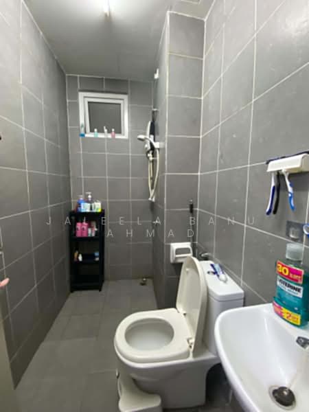 Servis Apartment untuk Dijual di V-Residensi 2 - Jaleela Banu Ahmad - Bathroom - PropertyGuru.com.my