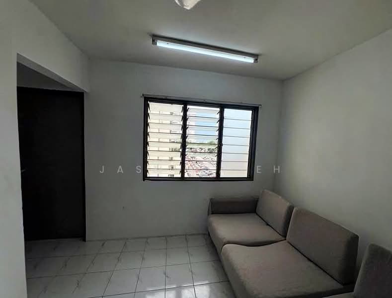 Flat for Sale at Desa Pinang 2 - Jasmine Teh - Living Room - PropertyGuru.com.my
