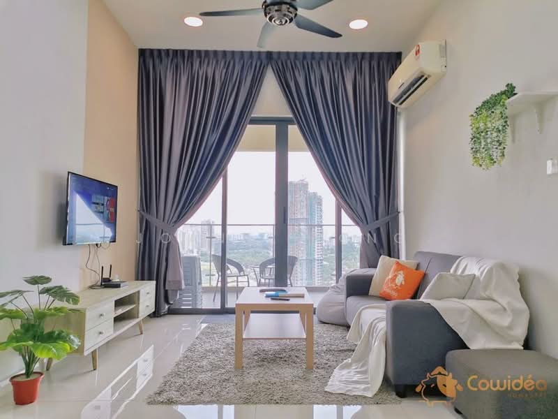 Kondominium untuk Dijual di Royal Strand @ Country Garden Danga Bay - JOANNE YONG - Living Room - PropertyGuru.com.my