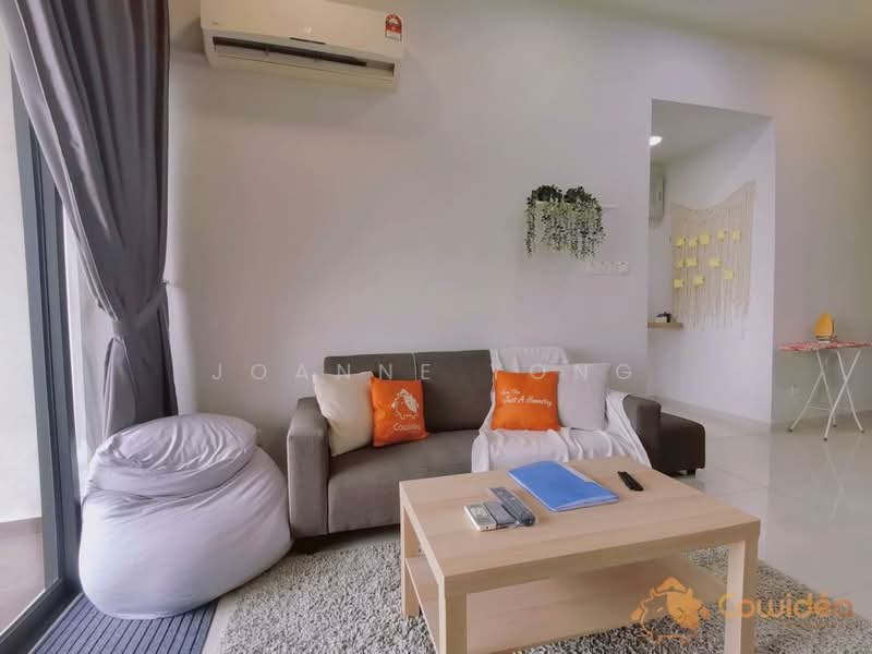 Kondominium untuk Dijual di Royal Strand @ Country Garden Danga Bay - JOANNE YONG - Living Room - PropertyGuru.com.my