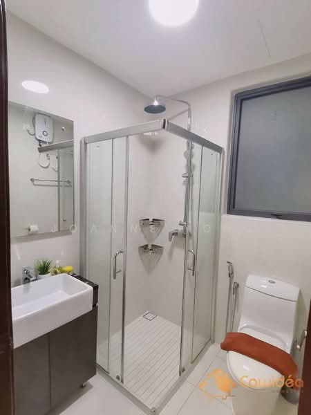 Kondominium untuk Dijual di Royal Strand @ Country Garden Danga Bay - JOANNE YONG - Bathroom - PropertyGuru.com.my