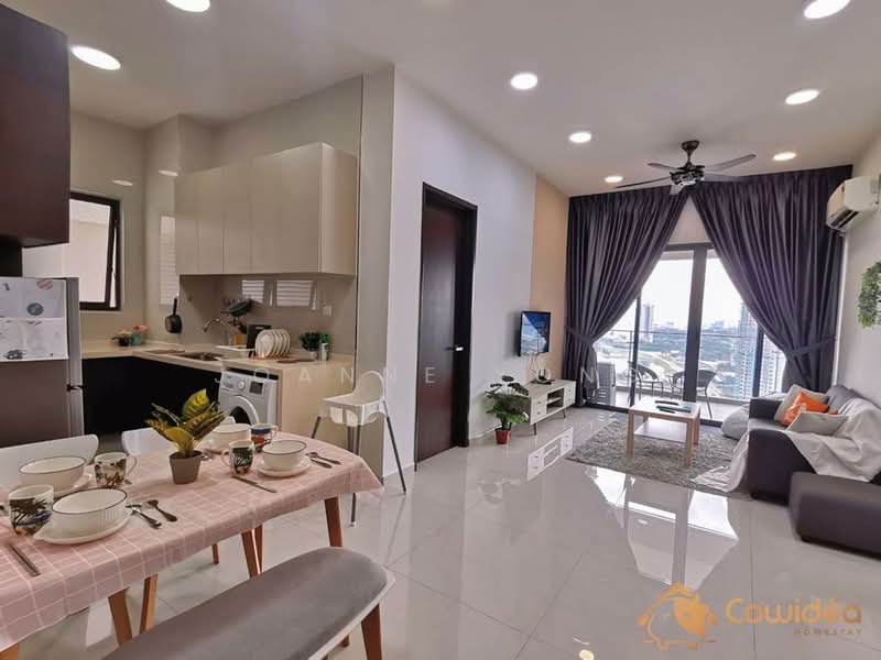 Kondominium untuk Dijual di Royal Strand @ Country Garden Danga Bay - JOANNE YONG - Kitchen - PropertyGuru.com.my